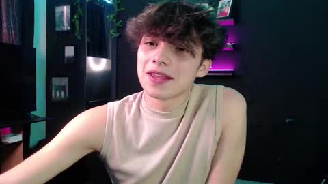 jhony online show from 4, 1, 2025