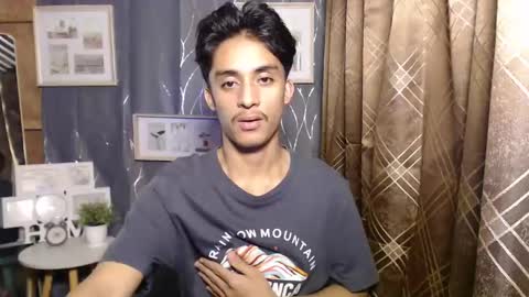 Snapshot of twink_hairyass69 chatting on 4, 1, 2025 Aladin online show from 4, 1, 2025