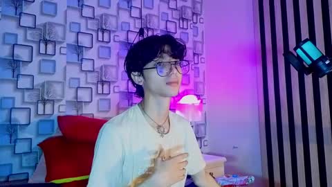Sebastin online show from 7, 5, 2026