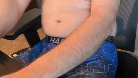 Snapshot of twinkboylover321 chatting on 9, 3, 2025 Tell me what to do online show from 9, 3, 2025