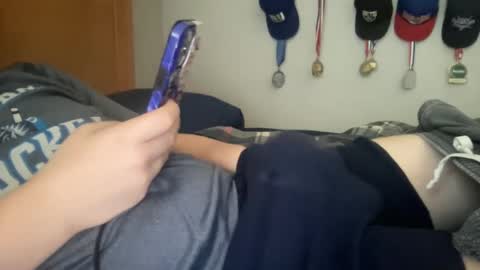 Snapshot of twinkmikexxx12 chatting on 14, 2, 2025 mike online show from 14, 2, 2025