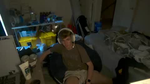 shytwink online show from 30, 9, 2025