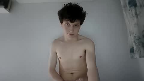 Snapshot of twinkxl03 chatting on 2, 3, 2026 twinkxl03 online show from 2, 3, 2026