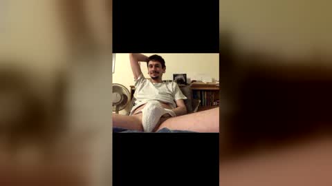 Snapshot of twinkymcgee1234 chatting on 27, 11, 2025 TwinkyMcgee online show from 27, 11, 2025