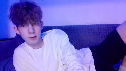 TwiShadow online show from 12, 2, 2026