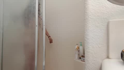 twistedlilpunk online show from 9, 1, 2025