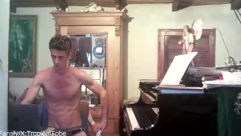 TobeBritta online show from 11, 2, 2026