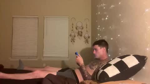 Twofreaksandacam online show from 10, 2, 2026