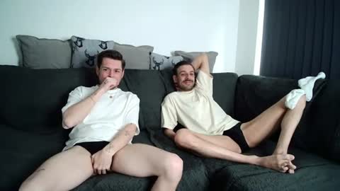 Snapshot of twotwinkhusbands chatting on 31, 7, 2026 RyanRowan online show from 31, 7, 2026