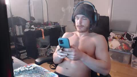 Snapshot of twotwntytwo chatting on 6, 4, 2026 twotwntytwo online show from 6, 4, 2026