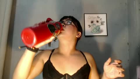 Snapshot of tyla_23 chatting on 17, 6, 2026 Tyla online show from 17, 6, 2026