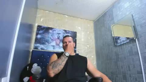Tyleer Scot online show from 9, 6, 2026