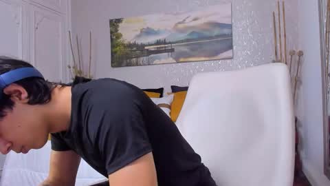 Snapshot of tyler_durtenn chatting on 18, 12, 2025 Tyler online show from 18, 12, 2025