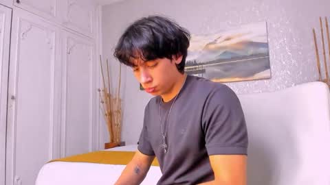 Snapshot of tyler_durtenn chatting on 21, 12, 2025 Tyler online show from 21, 12, 2025