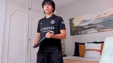 Snapshot of tyler_durtenn chatting on 16, 1, 2026 Tyler online show from 16, 1, 2026