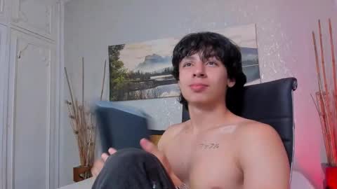 Snapshot of tyler_durtenn chatting on 21, 2, 2026 Tyler online show from 21, 2, 2026