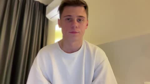 tyler_garrner online show from 4, 10, 2025