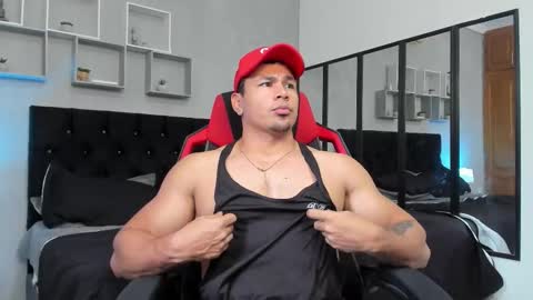 tyler_hank1 online show from 15, 2, 2026