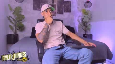 Tyler online show from 17, 12, 2024