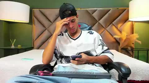 Snapshot of tyler_rodriguez chatting on 9, 10, 2025 Tyler Rodriguez online show from 9, 10, 2025