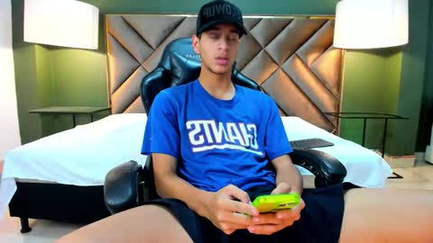 Snapshot of tyler_rodriguez chatting on 16, 10, 2025 Tyler Rodriguez online show from 16, 10, 2025