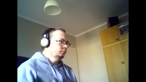 Snapshot of tyradi1991 chatting on 18, 12, 2024 tyradi1991 online show from 18, 12, 2024