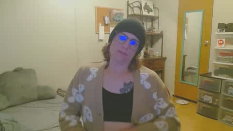 Snapshot of tyyyler93 chatting on 6, 2, 2025 TylerAlternative online show from 6, 2, 2025