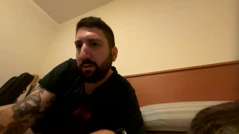 Snapshot of u5747892065 chatting on 22, 10, 2025 Gary online show from 22, 10, 2025
