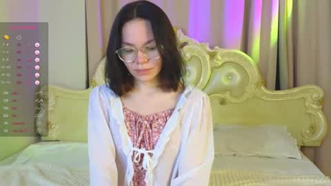 Lili online show from 9, 3, 2025