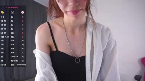 Snapshot of udelaborom chatting on 24, 5, 2026 Lili online show from 24, 5, 2026
