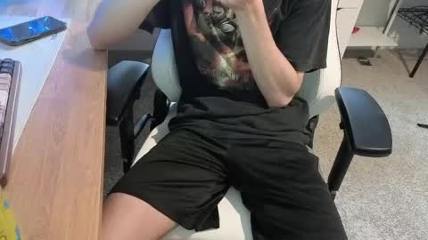 Snapshot of ufjsvskcn chatting on 5, 5, 2026 Love Lain online show from 5, 5, 2026