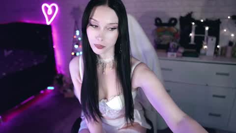 Snapshot of uindi chatting on 15, 12, 2024 Izzy online show from 15, 12, 2024