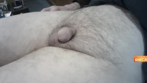 Hairy UK guy online show from 12, 1, 2025