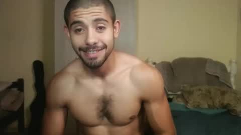 Snapshot of uliseshot450305 chatting on 5, 2, 2025 Ulises Gomez online show from 5, 2, 2025