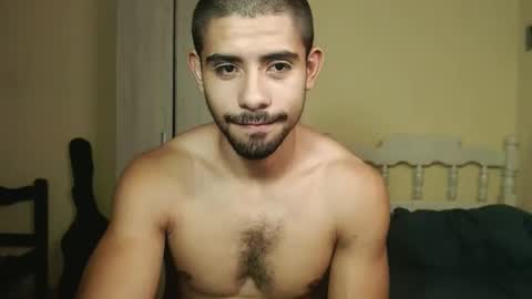 Snapshot of uliseshot450305 chatting on 7, 2, 2025 Ulises Gomez online show from 7, 2, 2025