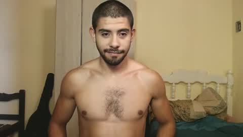 Snapshot of uliseshot450305 chatting on 14, 2, 2025 Ulises Gomez online show from 14, 2, 2025
