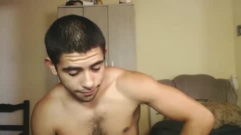 Snapshot of uliseshot450305 chatting on 24, 2, 2025 Ulises Gomez online show from 24, 2, 2025