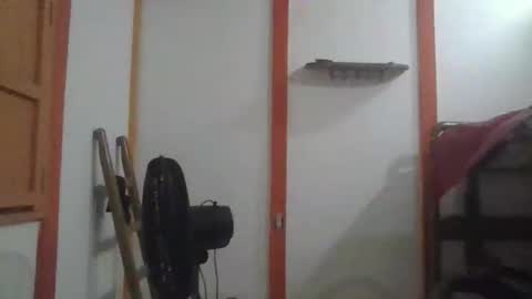 Snapshot of ulramon11 chatting on 15, 12, 2025 ulramon11 online show from 15, 12, 2025