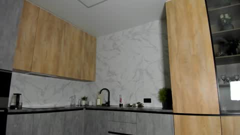 Melena online show from 13, 1, 2026