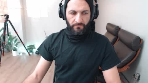 ultratoaster online show from 6, 1, 2025