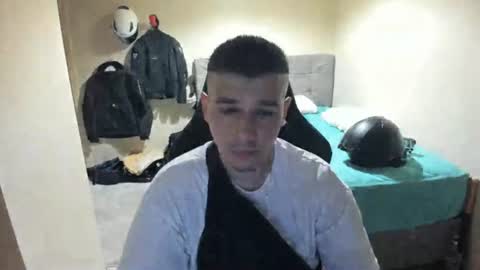 Snapshot of ulxer chatting on 26, 6, 2026 hi im mike tyson - online show from 26, 6, 2026