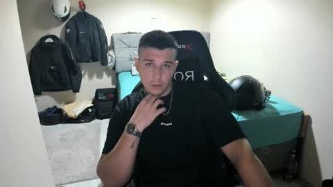 Snapshot of ulxer chatting on 10, 7, 2026 hi im mike tyson - online show from 10, 7, 2026