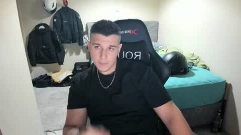 Snapshot of ulxer chatting on 15, 7, 2026 hi im mike tyson - online show from 15, 7, 2026