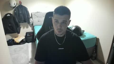 Snapshot of ulxer chatting on 22, 7, 2026 hi im mike tyson - online show from 22, 7, 2026