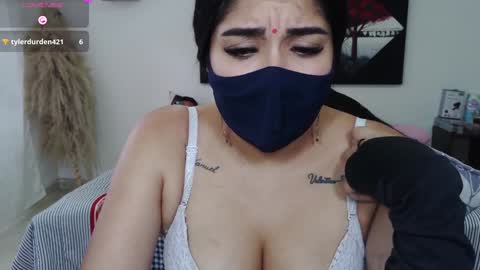 Snapshot of umarany chatting on 8, 1, 2025 umarani online show from 8, 1, 2025