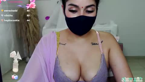 Snapshot of umarany chatting on 4, 3, 2025 umarani online show from 4, 3, 2025