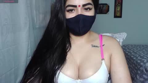 Snapshot of umarany chatting on 4, 10, 2025 umarani online show from 4, 10, 2025