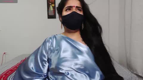 Snapshot of umarany chatting on 14, 11, 2025 umarani online show from 14, 11, 2025