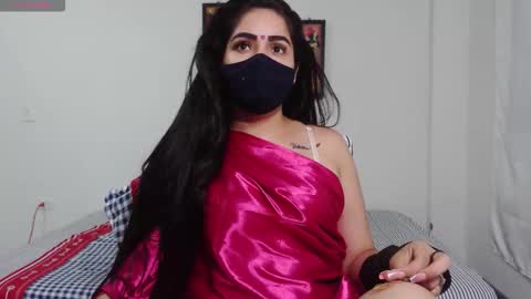 Snapshot of umarany chatting on 19, 11, 2025 umarani online show from 19, 11, 2025