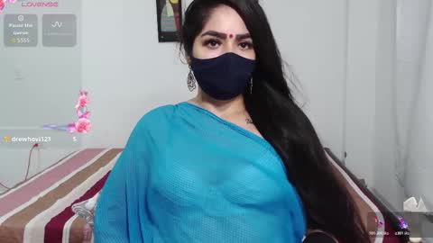 Snapshot of umarany chatting on 2, 12, 2025 umarani online show from 2, 12, 2025